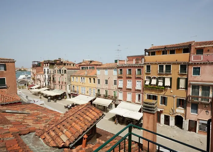Acqua - Attico Con Terrazza